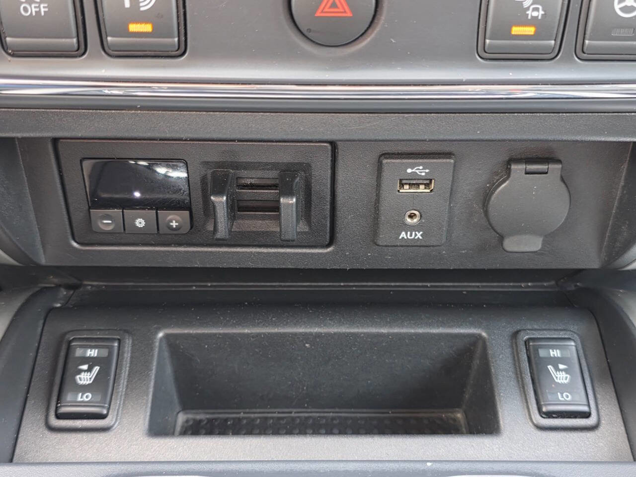 Used 2017 Nissan Titan PRO-4X w/ Pro-4x Convenience Package image 29