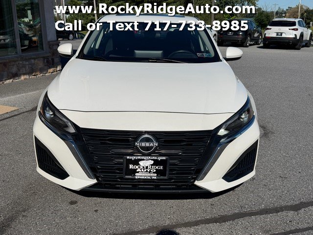 Used 2024 Nissan Altima 2.5 SV w/ SV Premium Package AWD/4WD image 2
