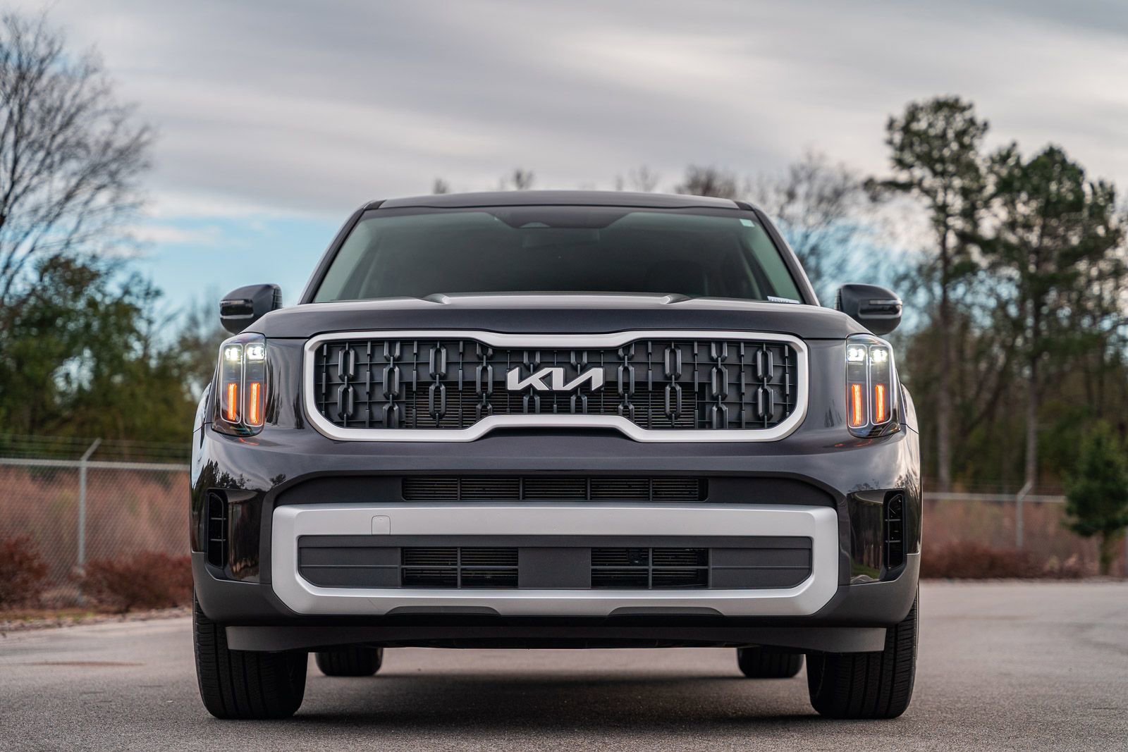 Used 2025 Kia Telluride LX video 2