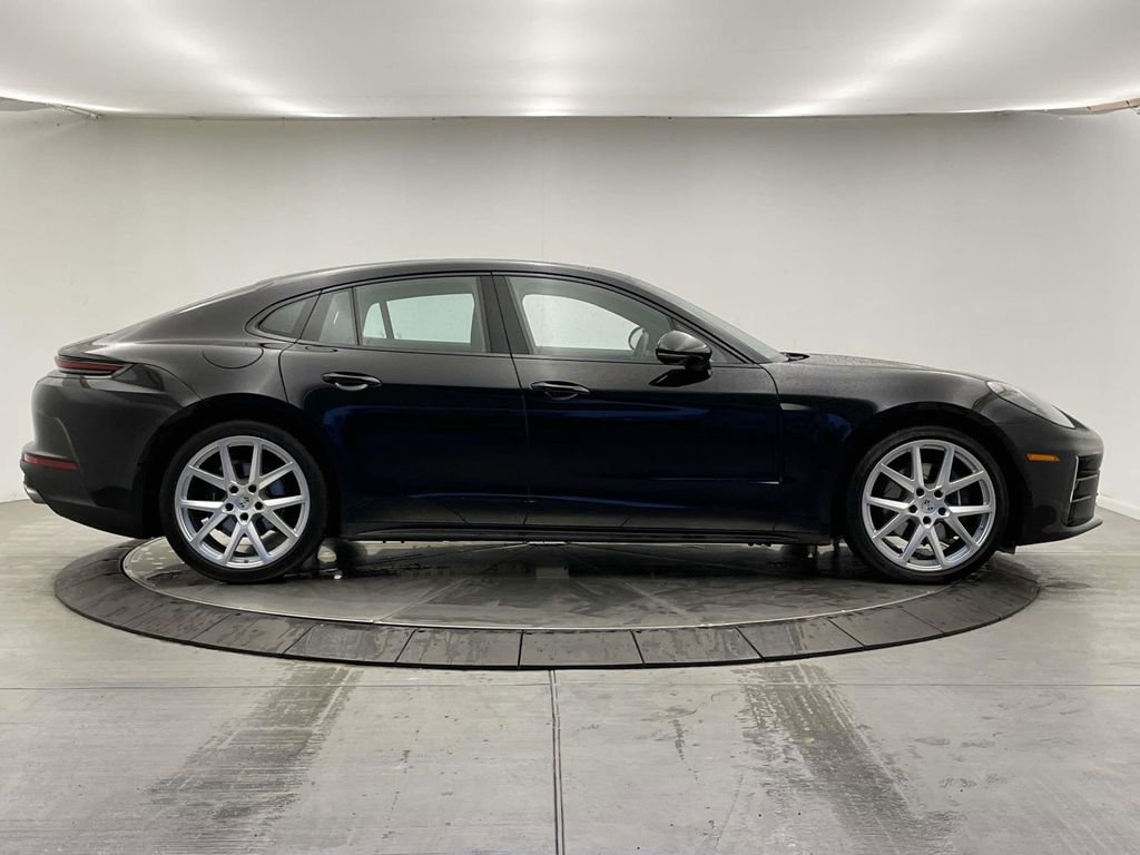Certified 2024 Porsche Panamera 4 image 8
