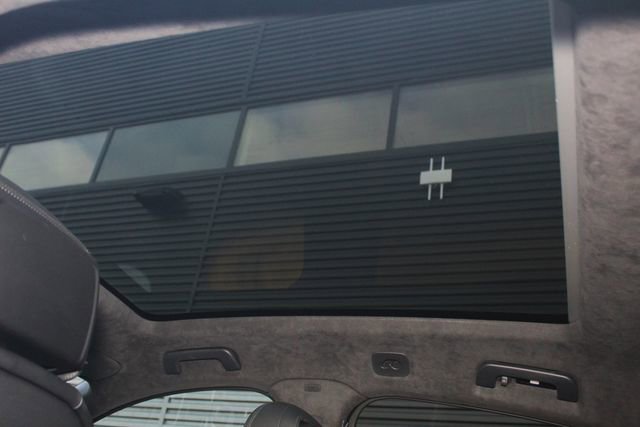 Used 2021 Porsche Cayenne GTS w/ Premium Package image 26