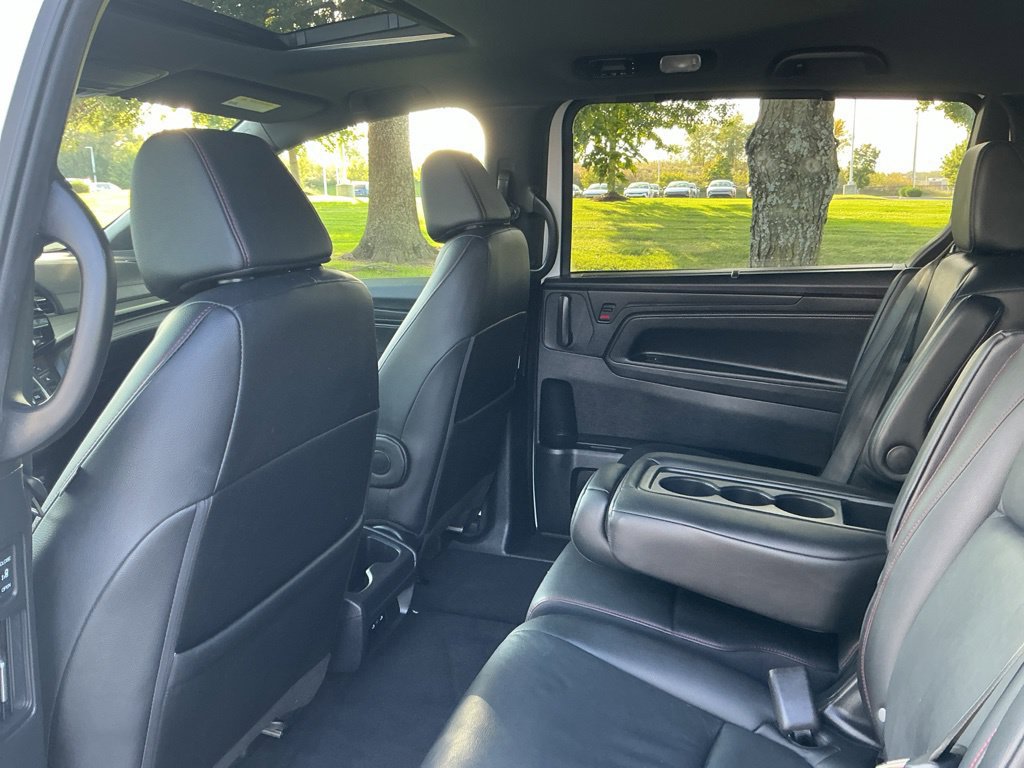 Used 2025 Honda Odyssey Sport-L image 31