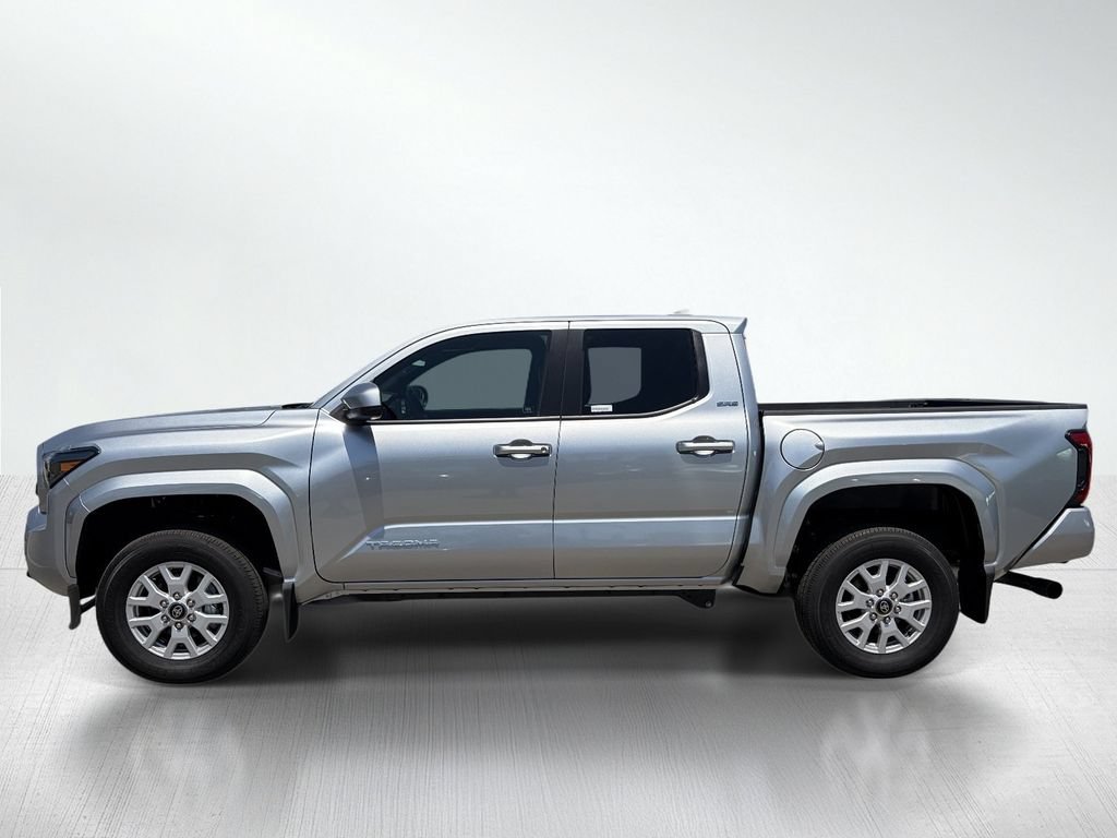Certified 2025 Toyota Tacoma SR5 AWD/4WD image 2