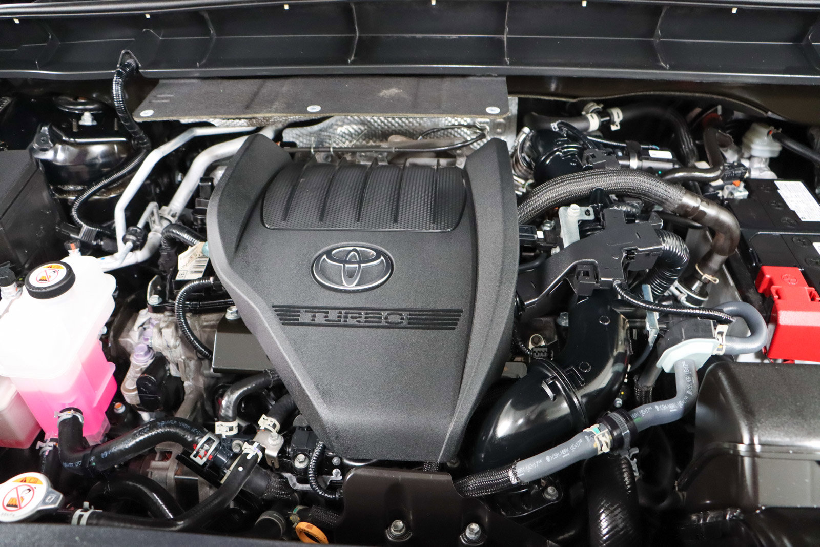 Used 2024 Toyota Highlander XLE image 34