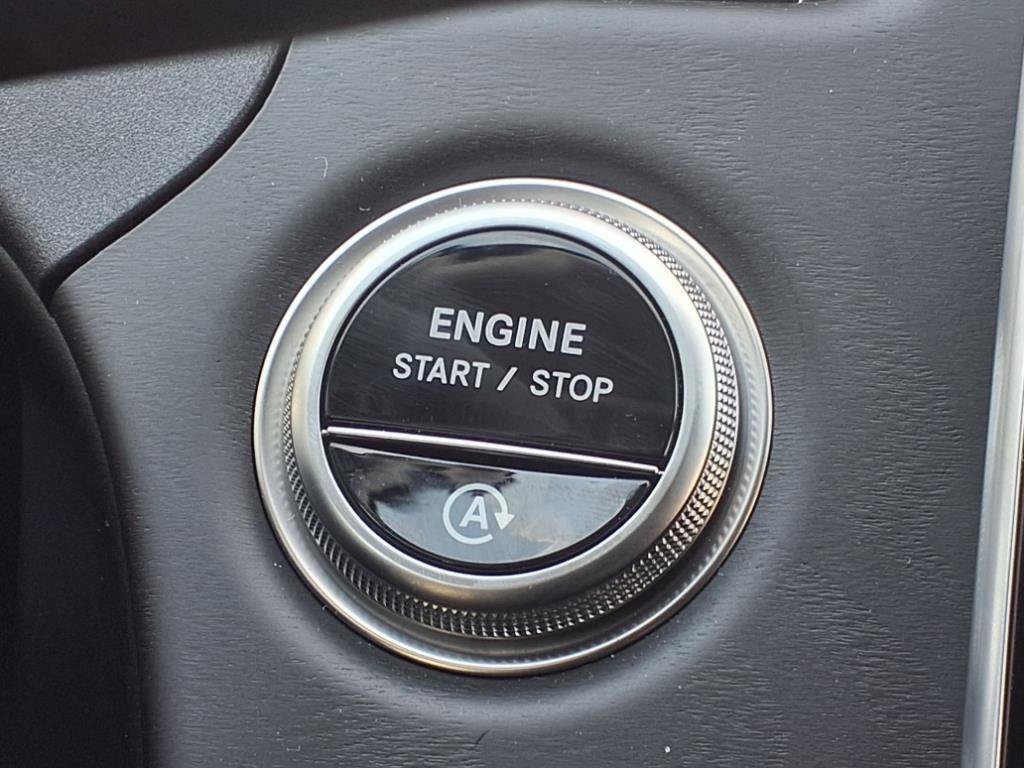 Used 2025 Mercedes-Benz E 450 4MATIC All-Terrain Wagon image 16