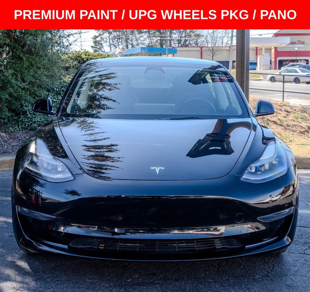 Used 2023 Tesla Model 3 Performance image 2