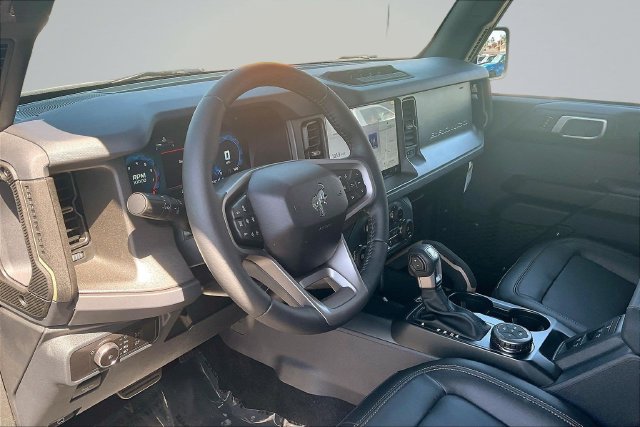 New 2026 Ford Bronco Badlands AWD/4WD image 6