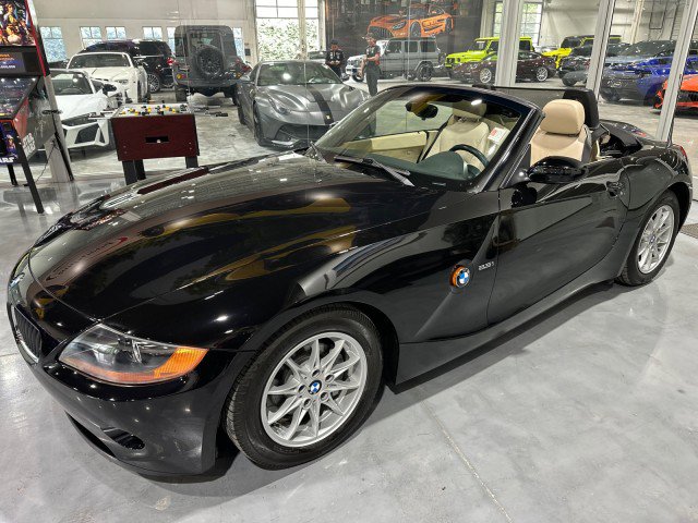 Used 2003 BMW Z4 2.5i RWD image 1
