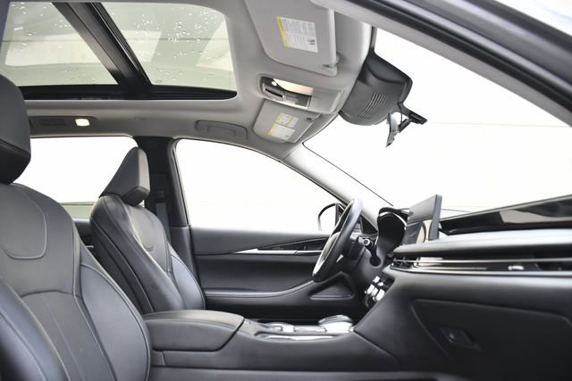 Used 2025 INFINITI QX60 Pure image 35