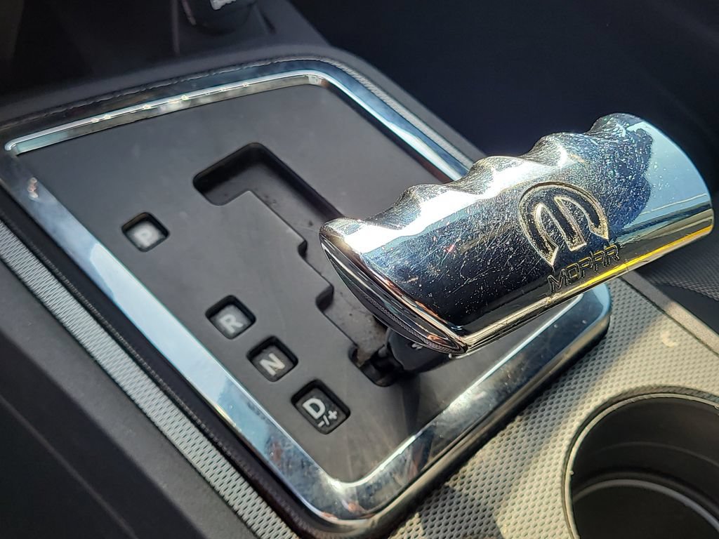 Used 2014 Dodge Challenger R/T RWD image 22