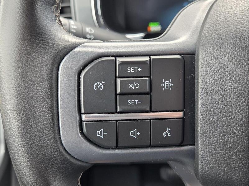 Used 2023 Ford F150 Lightning XLT AWD/4WD image 32