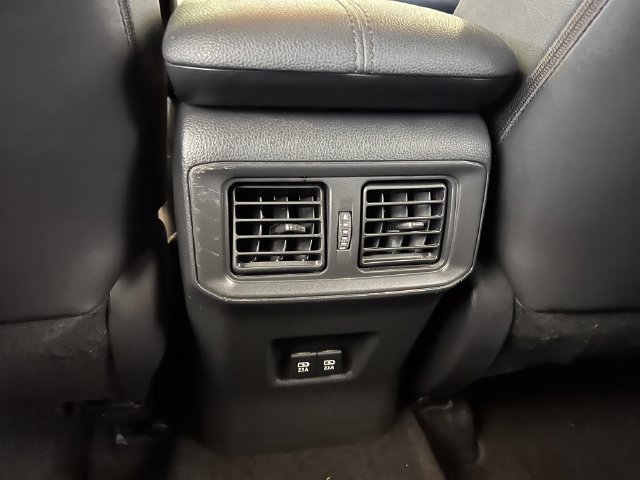 Used 2019 Toyota RAV4 XSE AWD/4WD image 33