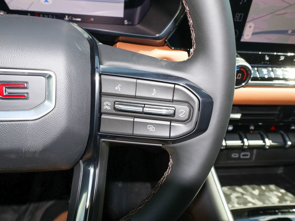 New 2026 GMC Canyon AT4 w/ Technology Plus Package AWD/4WD image 23