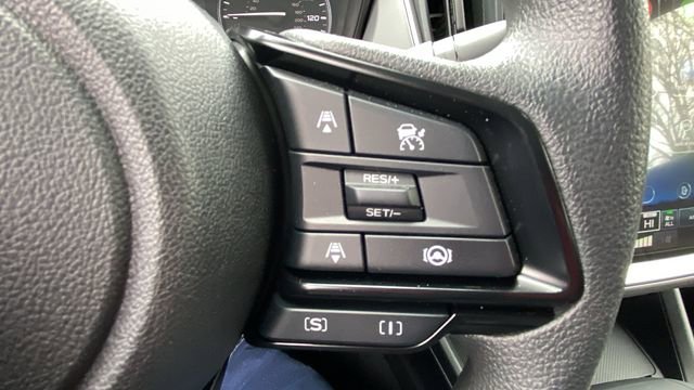 Certified 2025 Subaru Crosstrek 2.0i Premium image 25