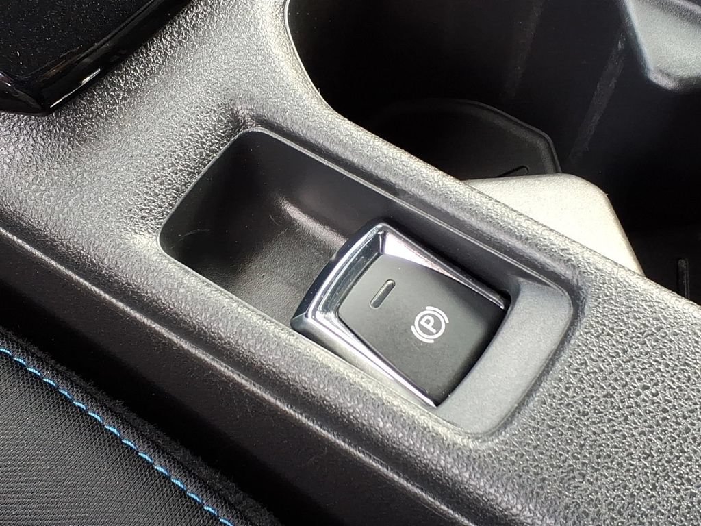 Certified 2025 Nissan Leaf SV Plus FWD image 19