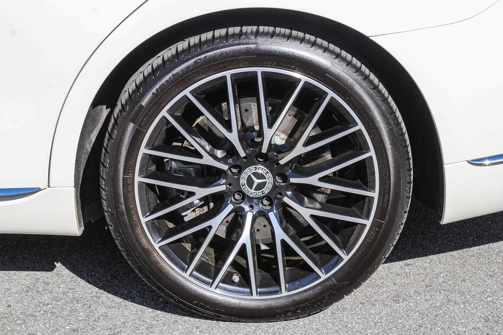 Certified 2022 Mercedes-Benz S 580 4MATIC Sedan image 11