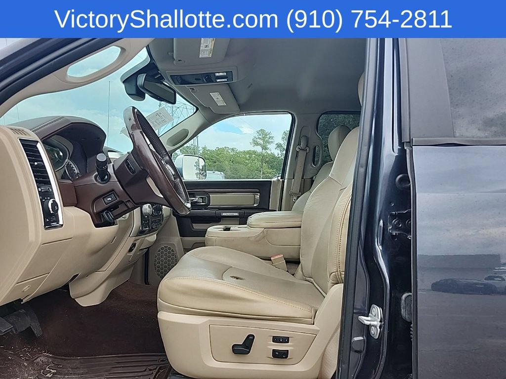 Used 2017 RAM 1500 Laramie AWD/4WD image 21