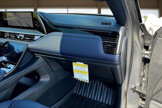 New 2026 INFINITI QX80 4WD image 17