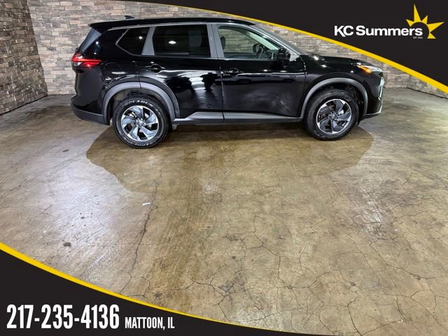 Used 2025 Nissan Rogue SV image 4