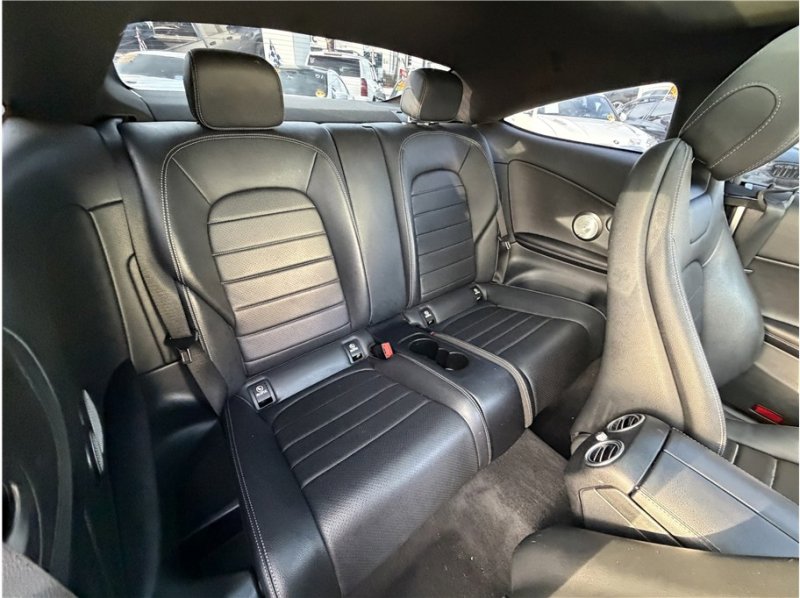 Used 2018 Mercedes-Benz C 300 Coupe image 27