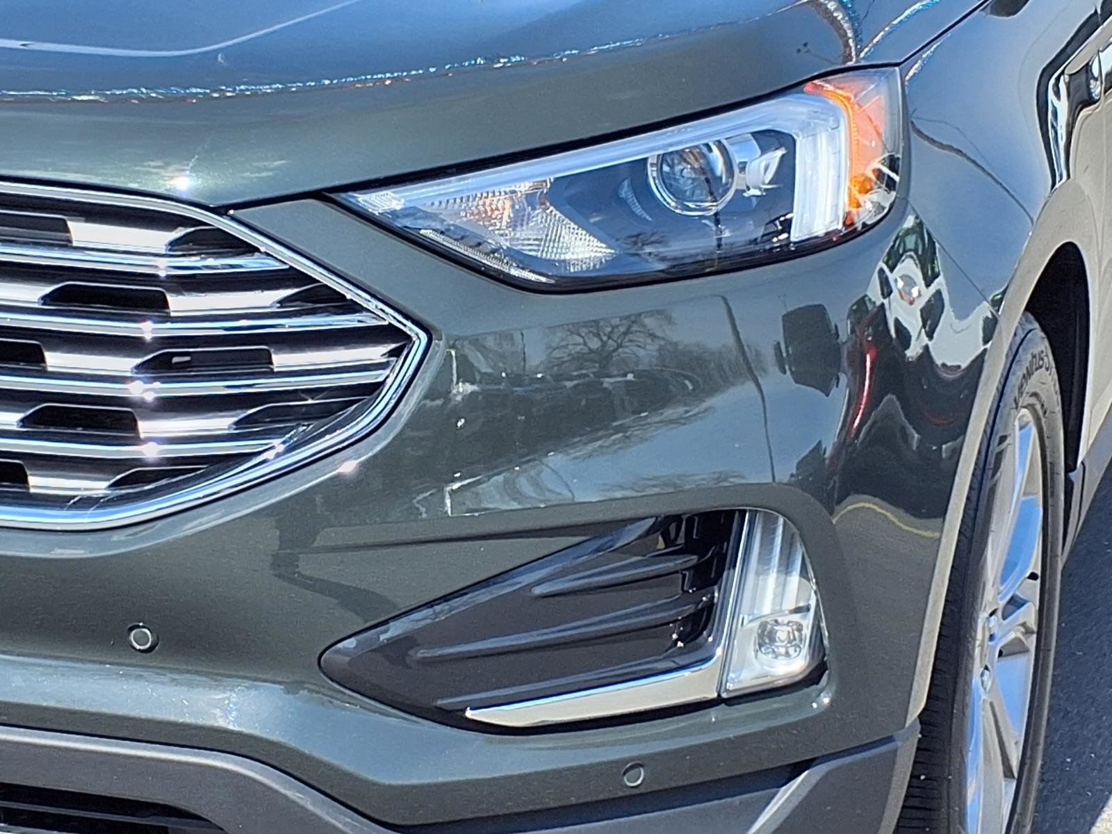 Used 2024 Ford Edge Titanium image 31