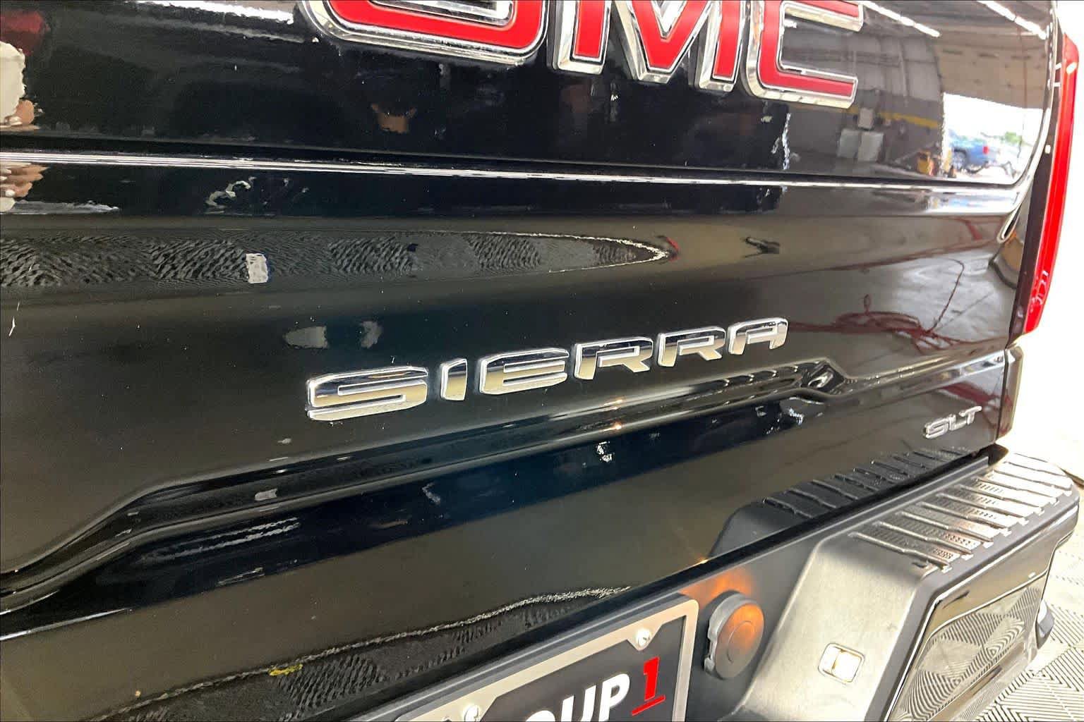 Certified 2023 GMC Sierra 1500 SLT RWD image 30