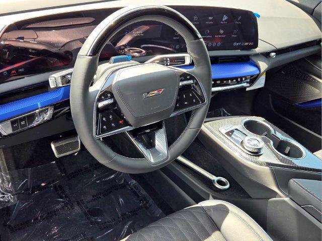 New 2027 Cadillac Optiq V w/ Deep Ocean Design Edition AWD/4WD image 14