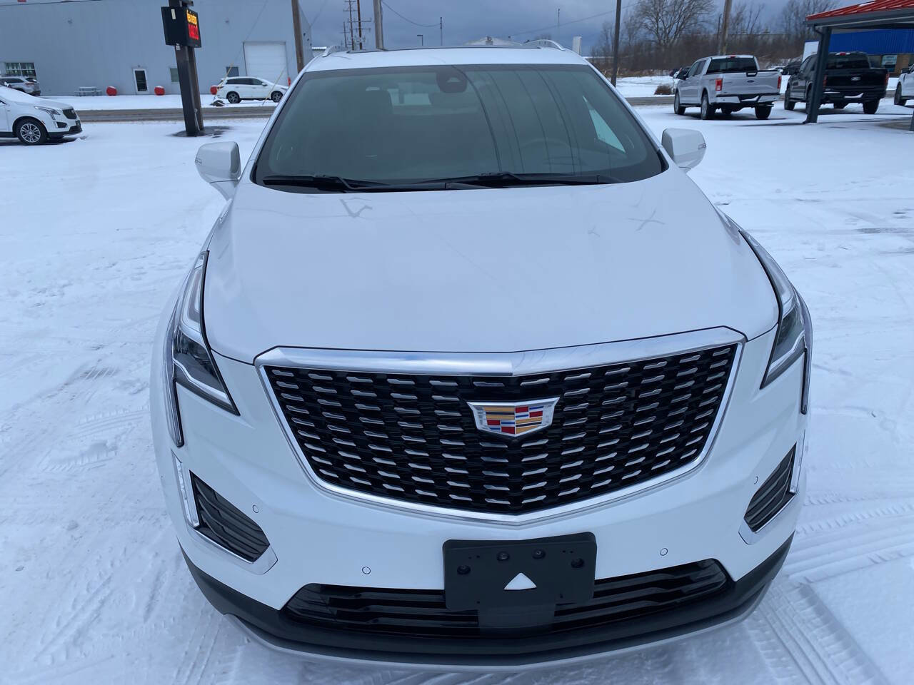 Used 2025 Cadillac XT5 Premium Luxury image 5