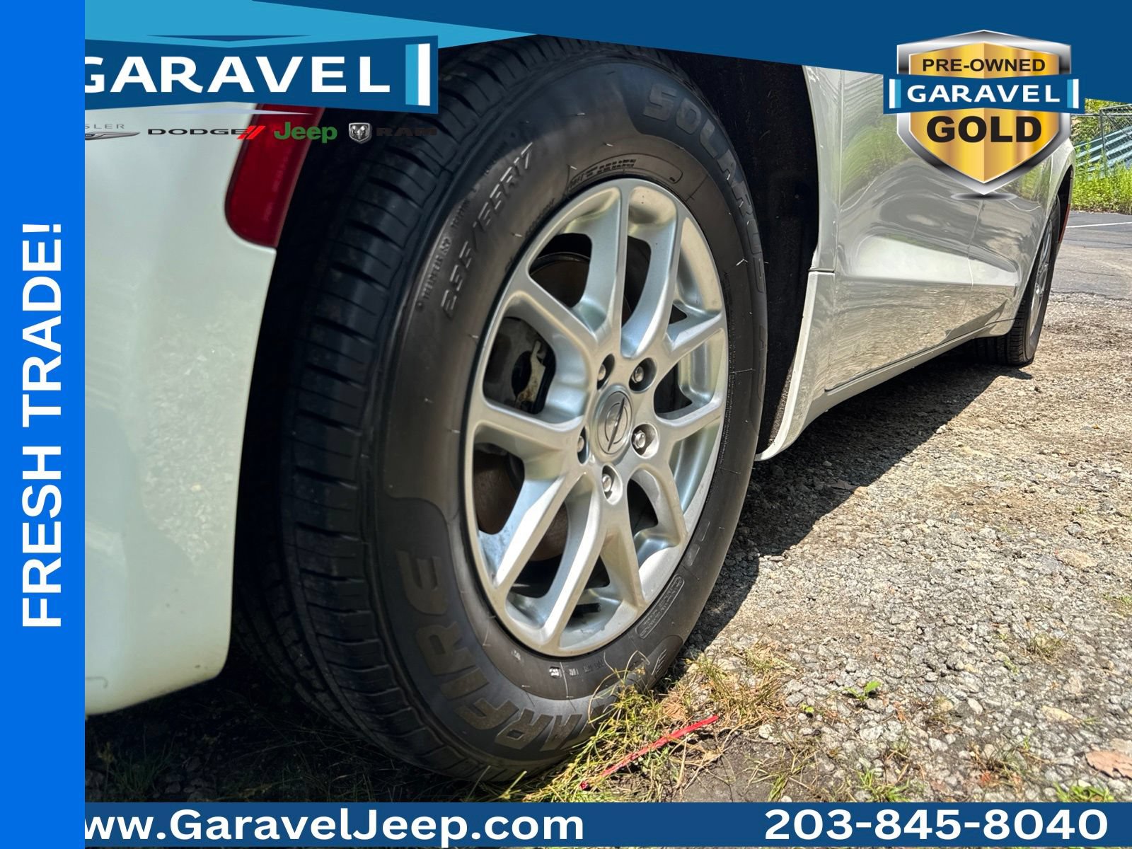 Used 2022 Chrysler Pacifica Touring-L FWD image 21