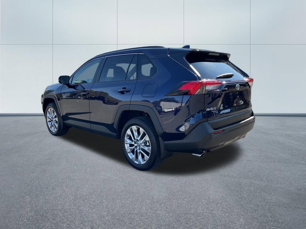 Used 2025 Toyota RAV4 XLE Premium w/ Weather Package image 7