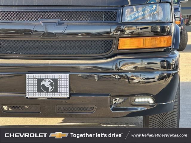 New 2025 Chevrolet Express 2500 w/ Driver Convenience Package image 8