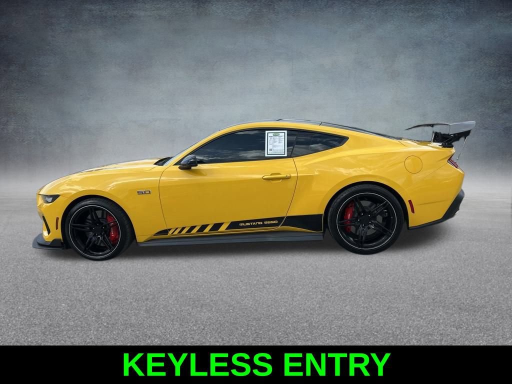 Used 2024 Ford Mustang GT Premium image 8