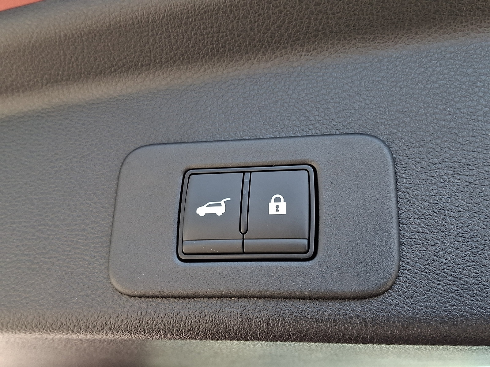 Certified 2025 Nissan Murano SV AWD/4WD image 30