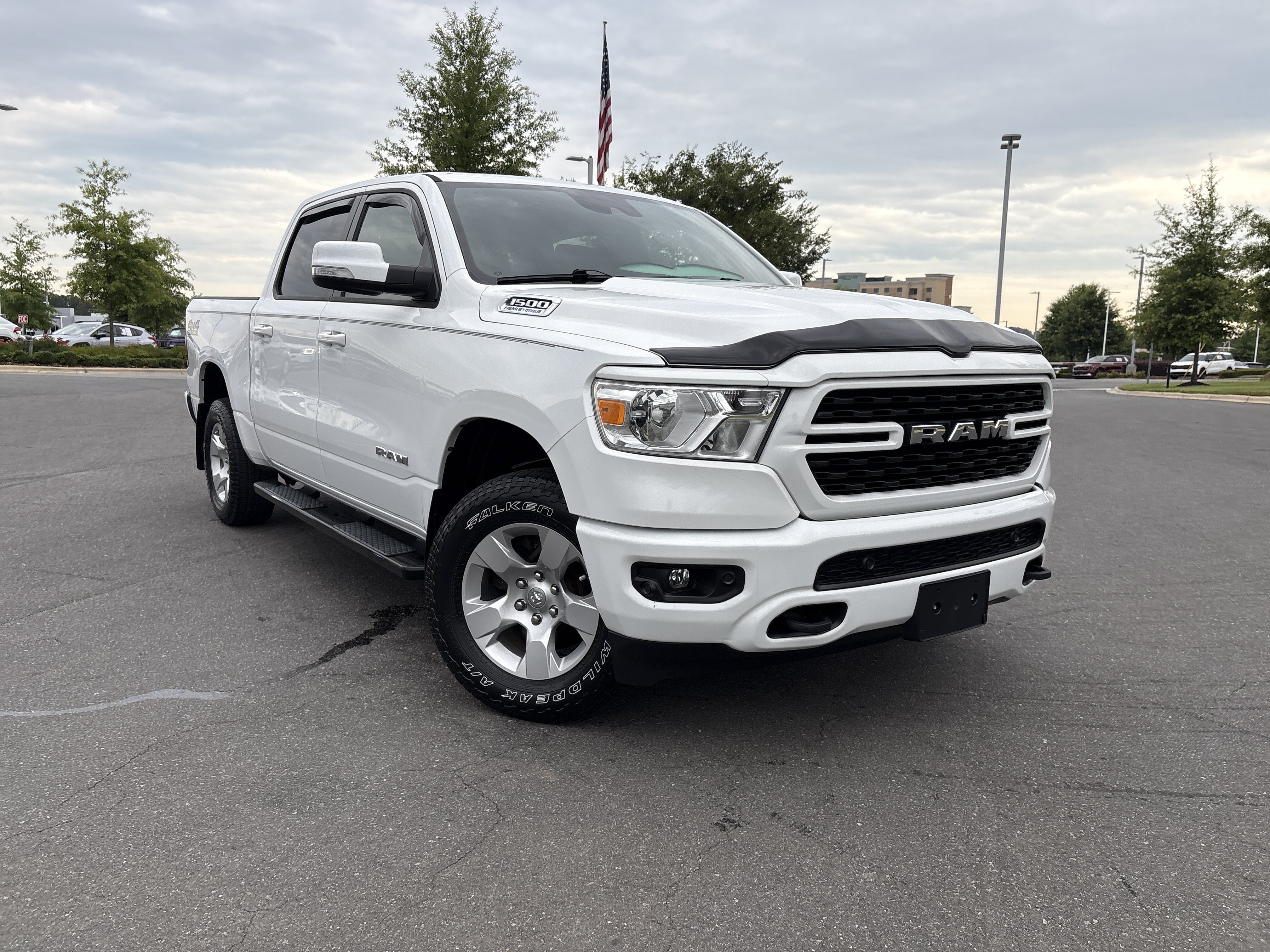 Used 2022 RAM 1500 Big Horn AWD/4WD image 2
