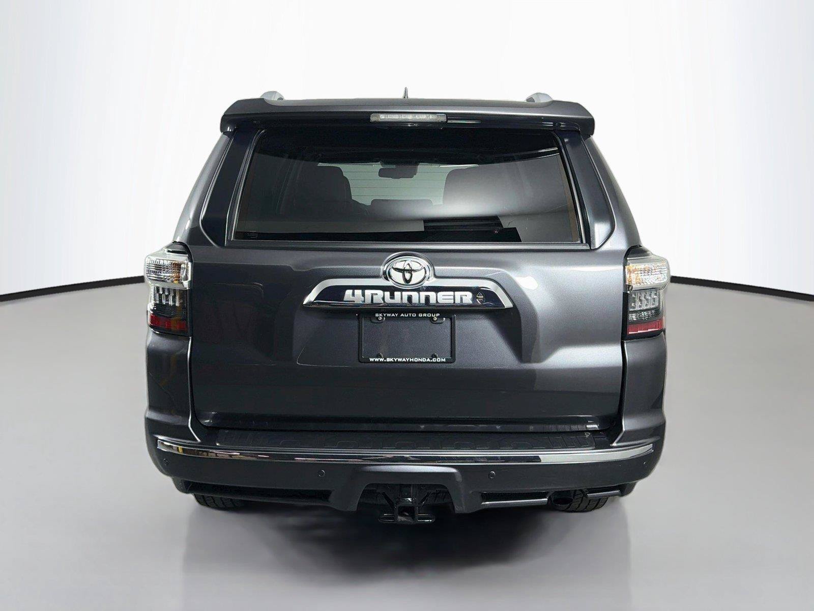 Used 2021 Toyota 4Runner Limited AWD/4WD image 6