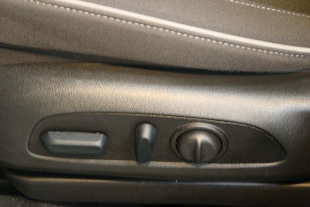 Used 2025 Chevrolet TrailBlazer LT w/ Convenience Package image 19