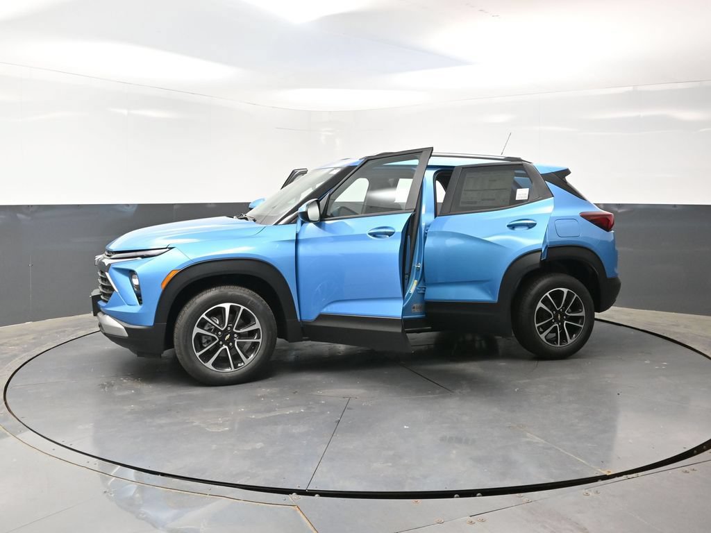 New 2026 Chevrolet TrailBlazer LT w/ LT Cold Weather Package AWD/4WD image 51