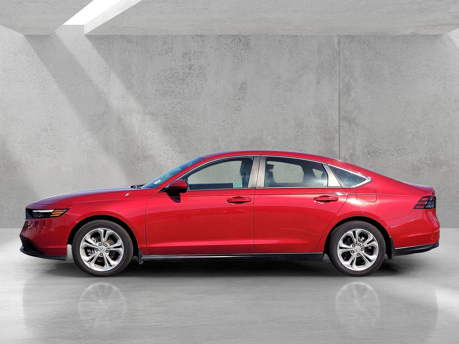 Used 2023 Honda Accord LX image 7