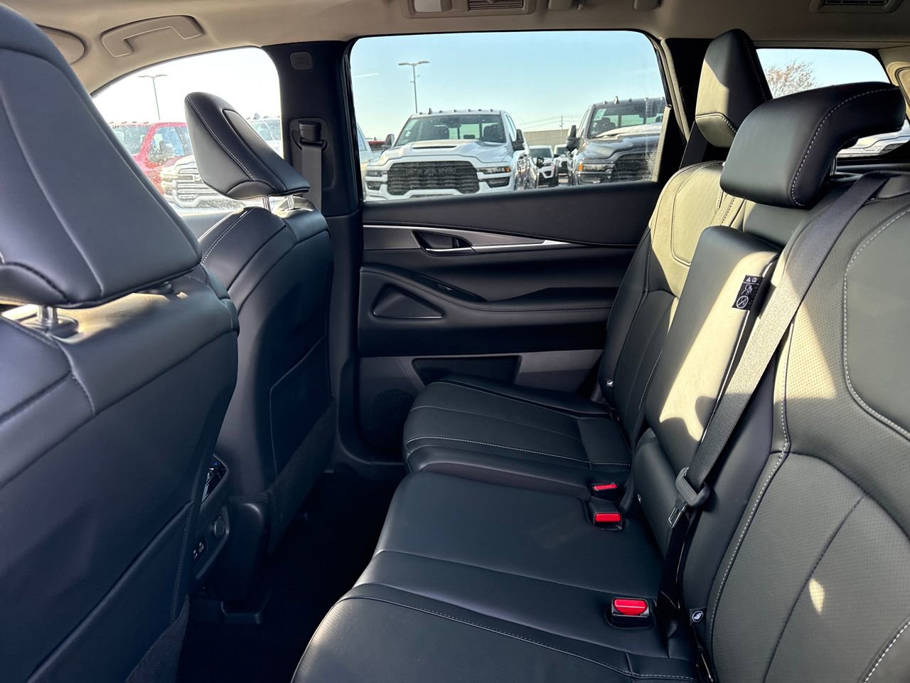 Used 2023 INFINITI QX60 Luxe image 15