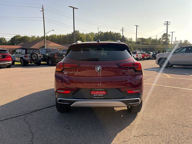 Used 2022 Buick Encore GX Essence w/ Experience Buick Package AWD/4WD image 5