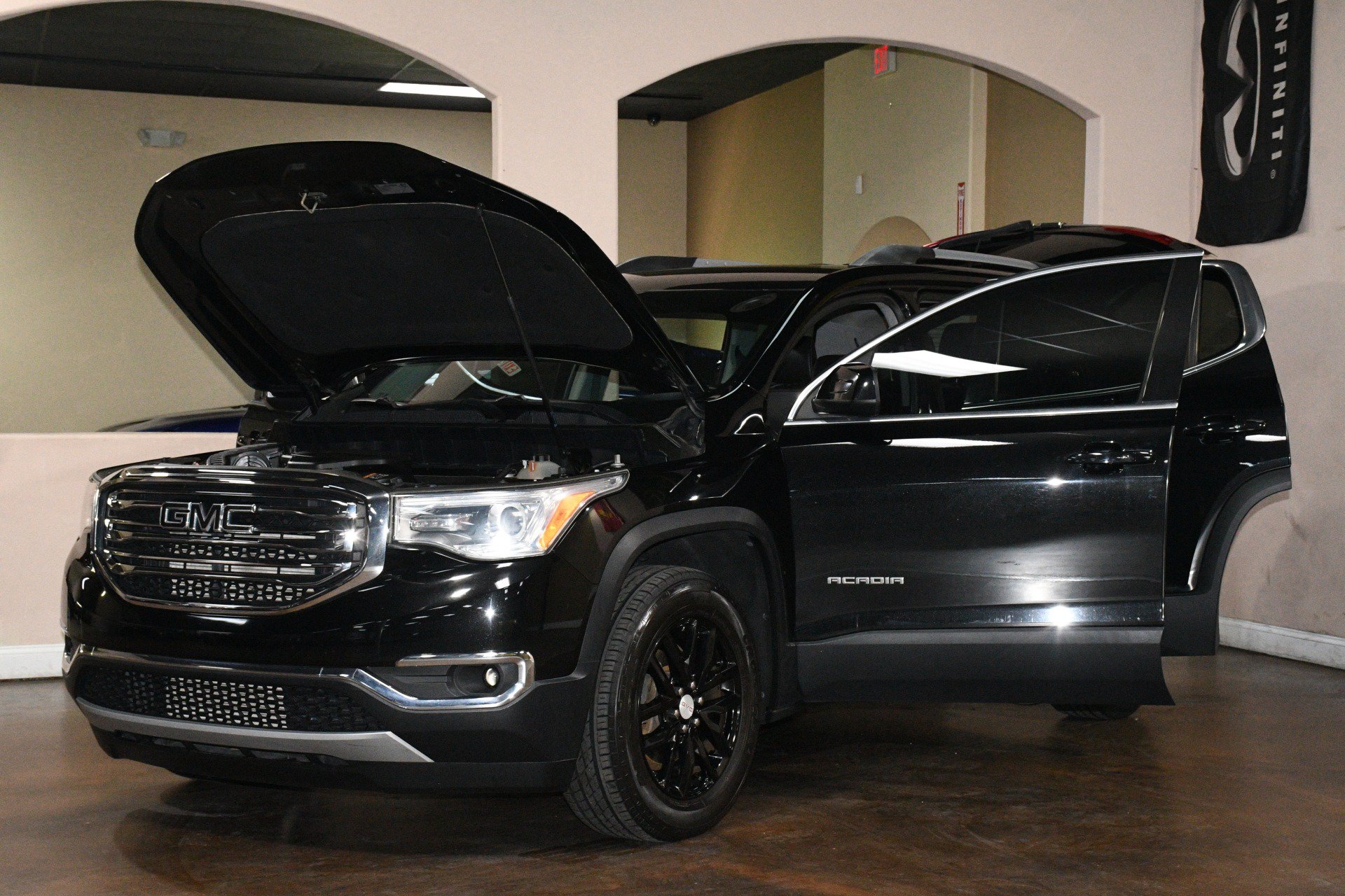Used 2019 GMC Acadia SLT FWD image 90