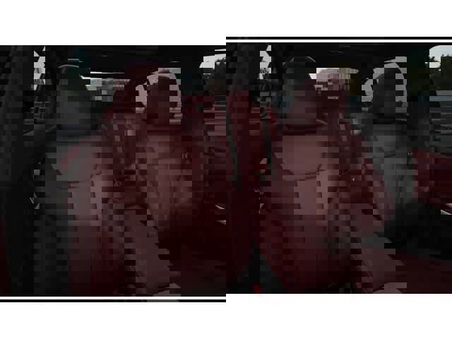 New 2025 BMW 330i Sedan w/ M Sport Package image 11