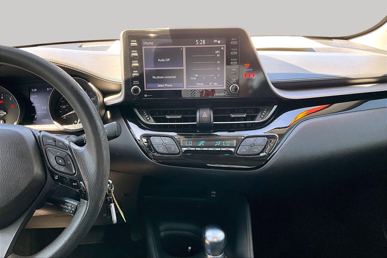 Used 2020 Toyota C-HR LE FWD image 6