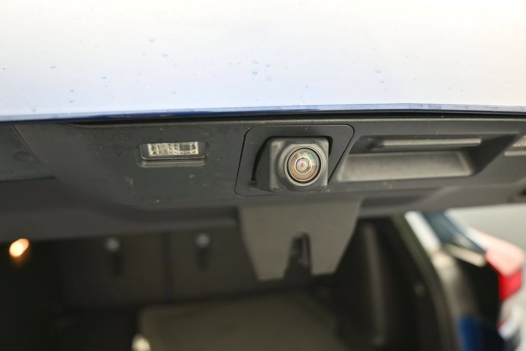 Used 2023 Chevrolet TrailBlazer LT FWD image 32