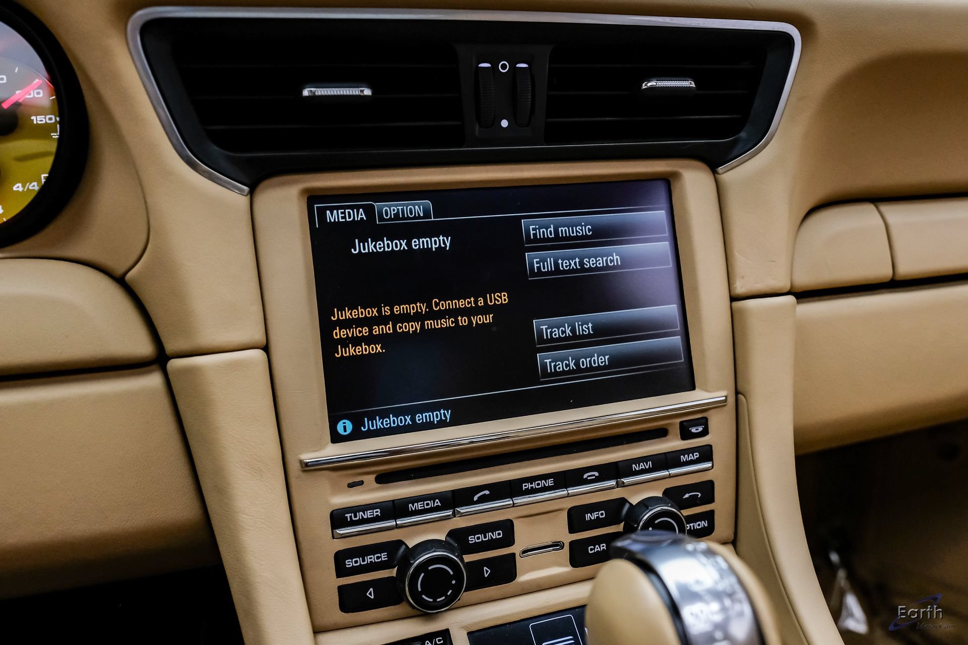 Used 2014 Porsche 911 Turbo S AWD/4WD image 90
