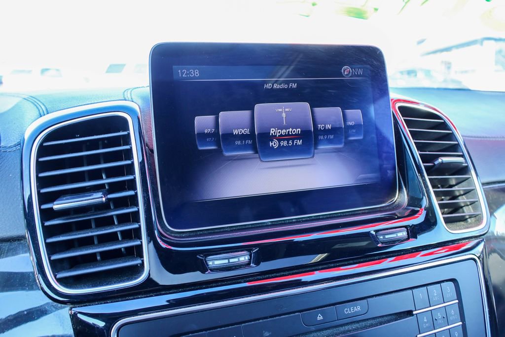 Used 2018 Mercedes-Benz GLS 450 GLS 450 image 3