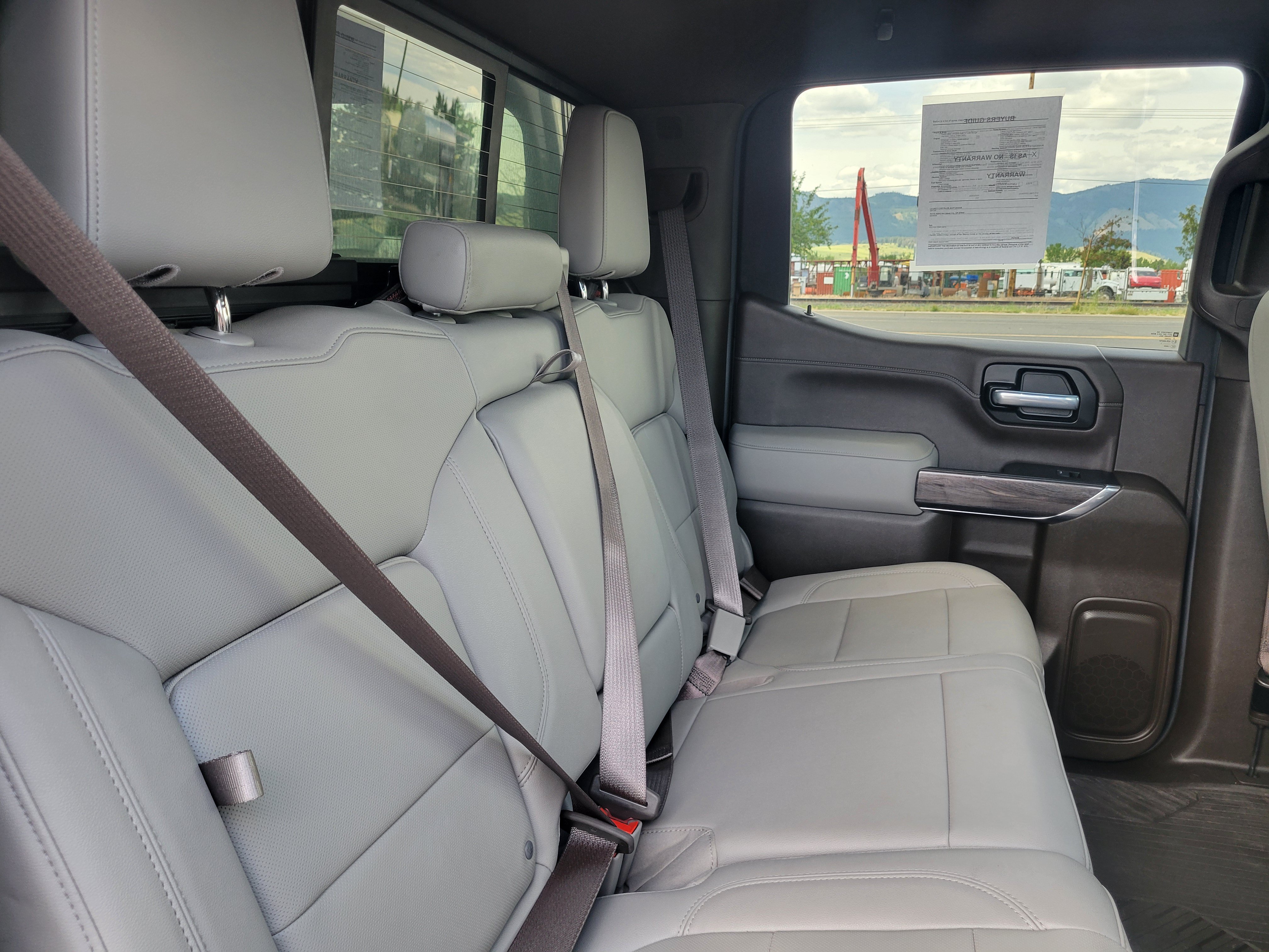 Used 2021 Chevrolet Silverado 1500 LTZ w/ LTZ Premium Package AWD/4WD image 16