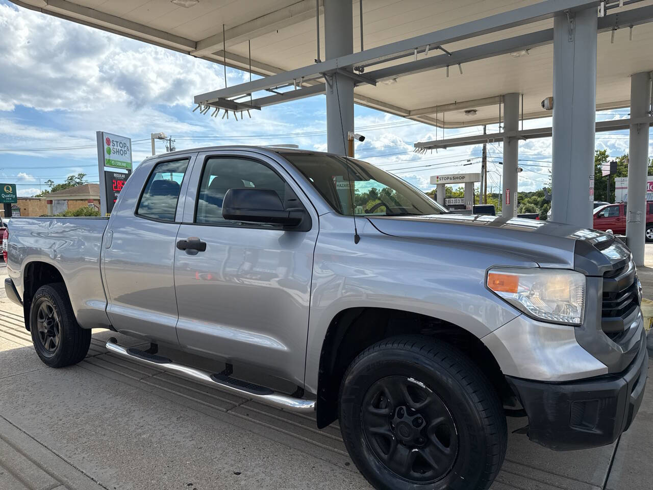 Used 2015 Toyota Tundra SR image 5