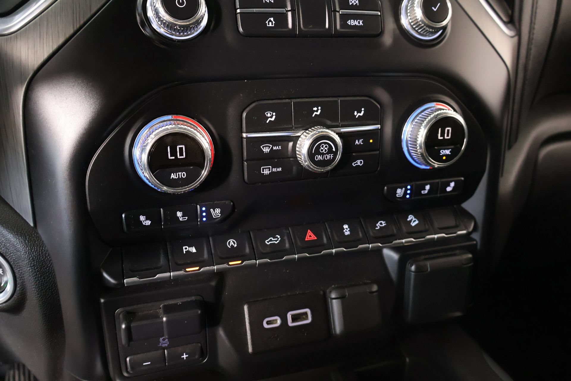 Used 2019 GMC Sierra 1500 Denali AWD/4WD image 7