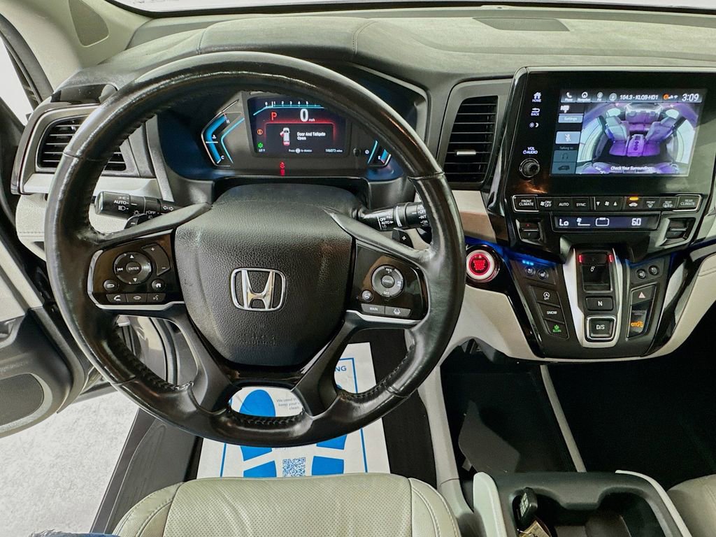 Used 2018 Honda Odyssey Elite image 14